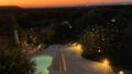 Ambiente Pool abends mit Blick zum Meer